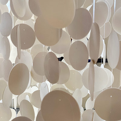 Ceramic disc hanging display