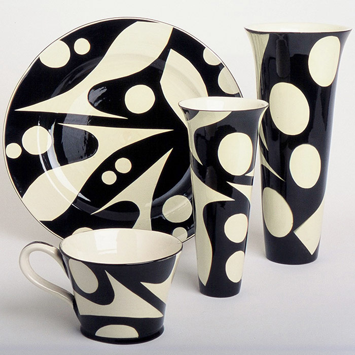 Ceramics with black & white abstract pattern